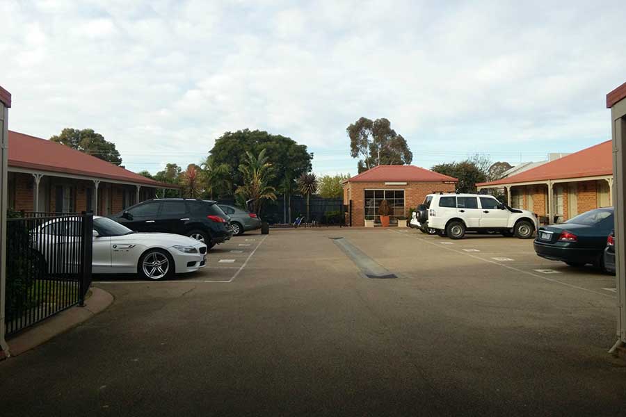 Colonial Motor Inn Bairnsdale