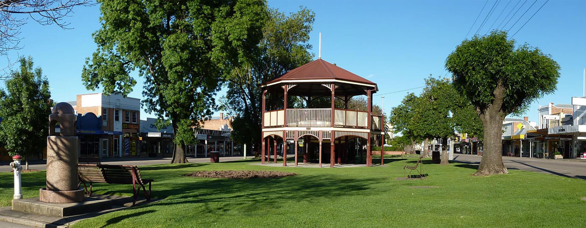 Bairnsdale Rotunda - Colonial Motor Inn Bairnsdale